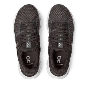 On Cloudswift in Black, women's 9